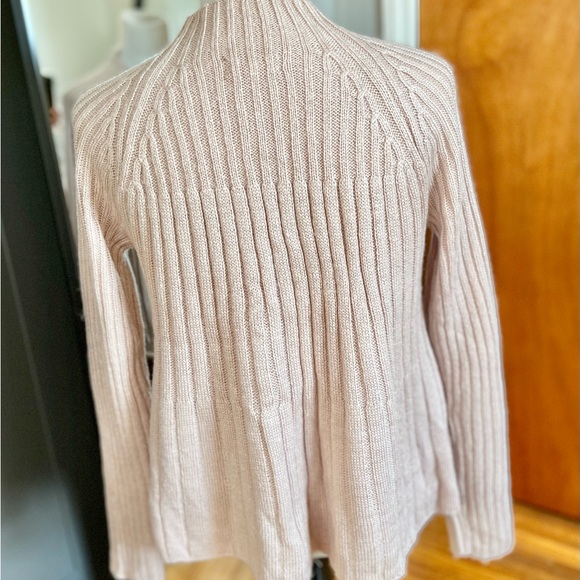 Cupio A-lined Ribbed Knit Sweater Champagne Size Sm - Picture 4 of 8